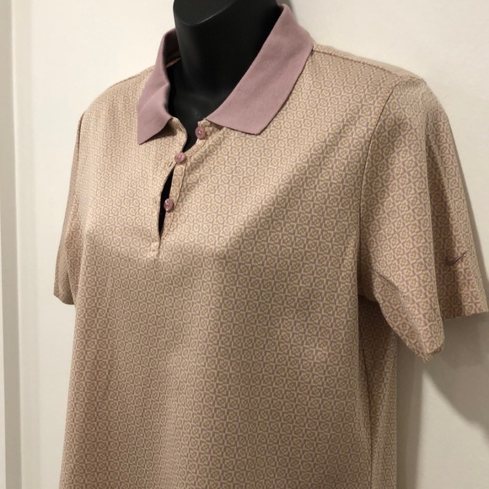 Nike Women's Golf Top Lavender Size 12/14